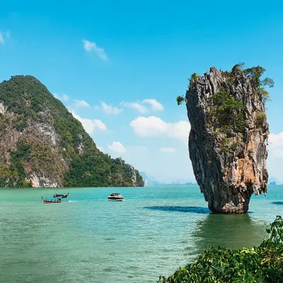 Остров Джеймса Бонда на катамаране