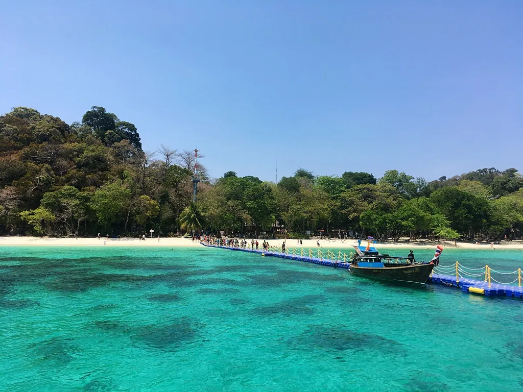 Острова Рок и Ха - фото 1