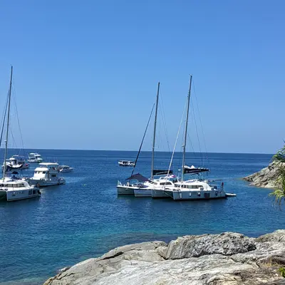 Остров Рача экскурсия на катамаране