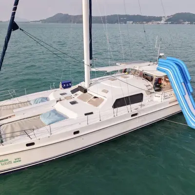 По островам Пхи-Пхи на катамаране