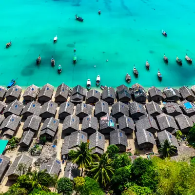 Деревня Мокенов. Остров Сурин