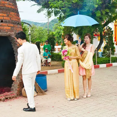 Свадьба в храме Ват Чалонг