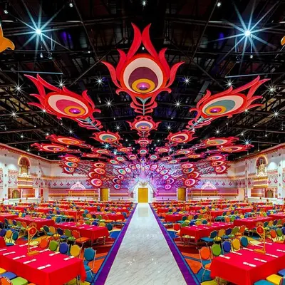 Carnival Magic: Тематический парк и грандиозное вечернее шоу - миниатюра 3